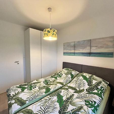 Lazurowy Apartament Колобжег Екстер'єр фото
